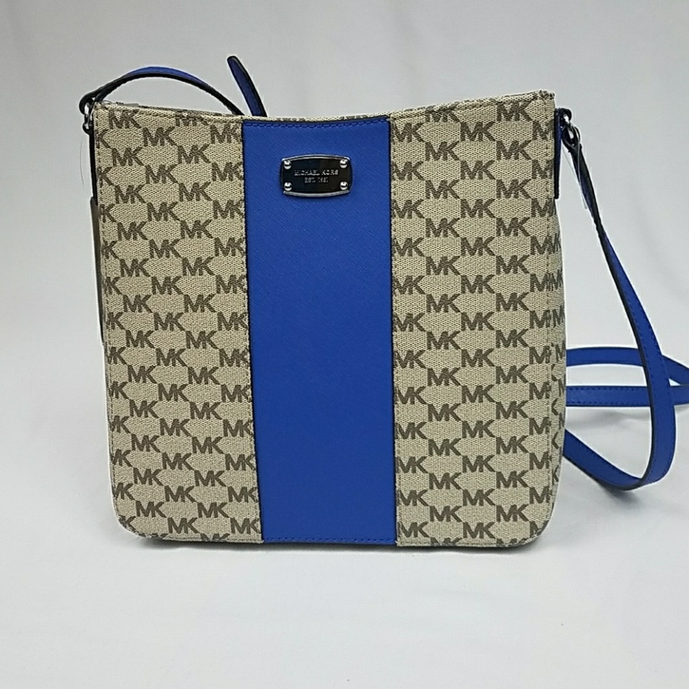 🛑SOLD🛑NWT Michael Kors Messenger Handbag - Picture 1 of 6